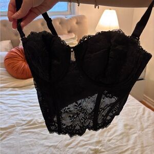 Elegant Black Lace Bustier